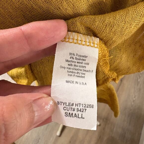 NWT HOPELY Women's Yellow Sleeveless V-Neck Tank Top Small - Picture 5 of 5